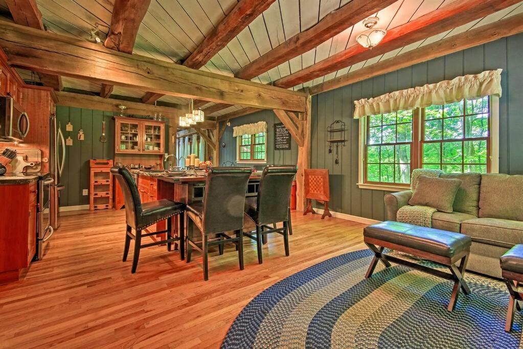 Vila Bear'S Eye View - Mountain Retreat W/ Hot Tub! Acme Exteriér fotografie